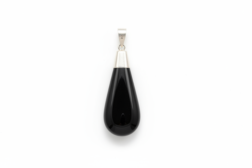 Dije gota de jade negro con plata 925 guatemalteca - Ixchel