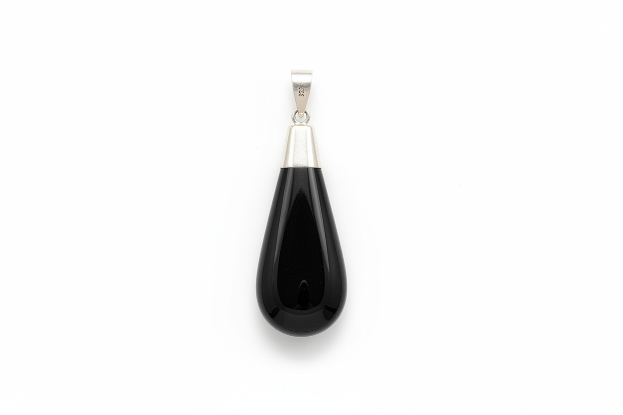 Dije gota de jade negro con plata 925 guatemalteca - Ixchel